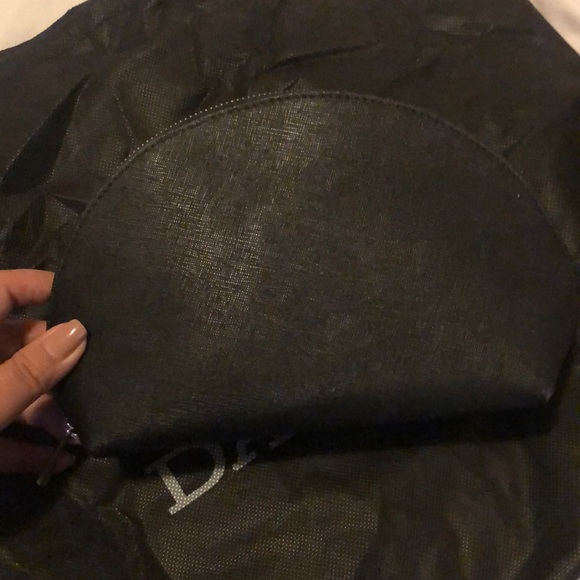 Gently used authentic Danier cosmetic bags set - Picture 2 of 4